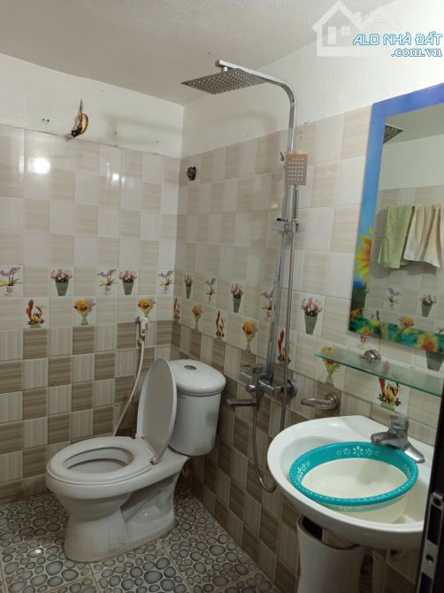 BÁN NHÀ ĐẸP 1.65 TỶ 3 TẦNG 45M2 ( ĐÔNG BẮC ) NGÕ ĐƯỜNG 19/5 - 4