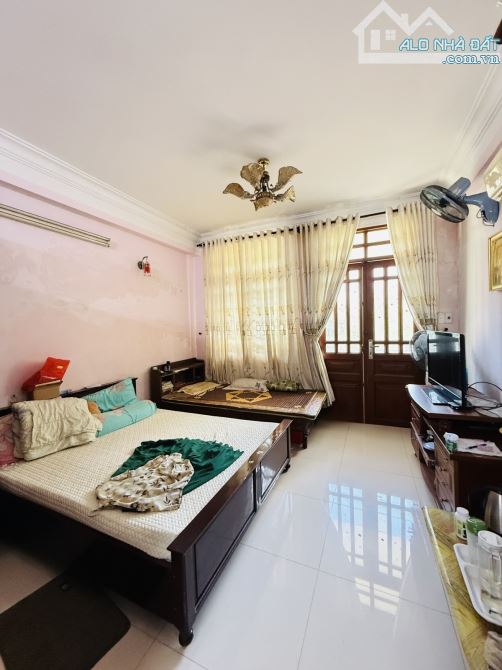 🌳 GẦN LÊ TRỌNG TẤN - ( 4 X 16 ) 4 TẦNG  CHÍNH CHỦ – XE HƠI NGỦ TRONG NHÀ – CHỈ NHỈNH 9 TỶ - 4