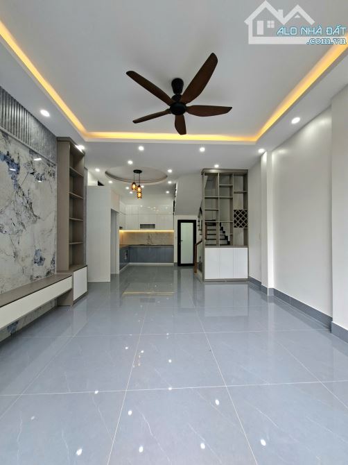 Bán nhà 4 tầng xây mới độc lập lô góc ngõ 229 Miếu Hai Xã - 4