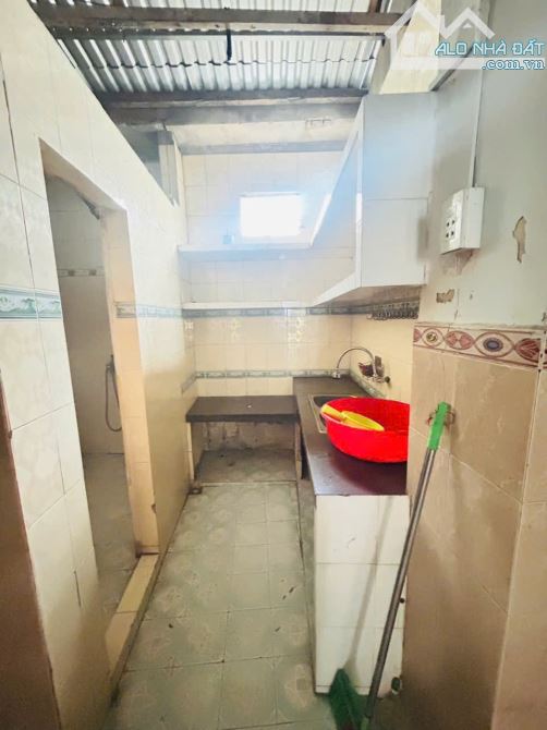 CHO THUÊ NHÀ 3 TẦNG KIỆT OTO BÀ TRIỆU, TP HUẾ - 4