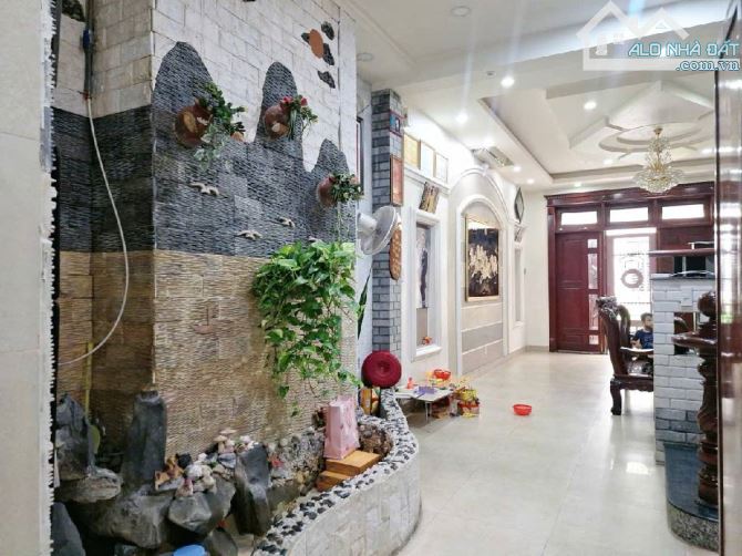 21 tỷ. Khu VIP 17.3ha. Nhà 3 lầu. Mặt tiền đường 10M có vẻ hè - 4