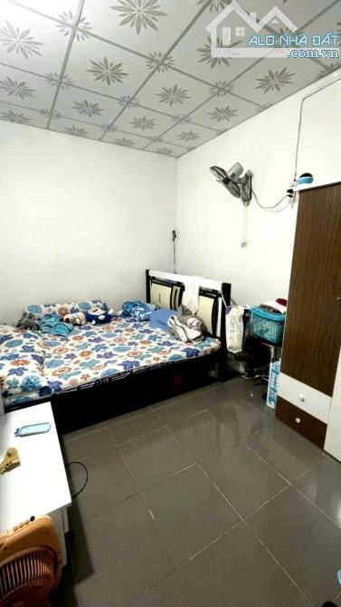 NP682 BÁN NHÀ P.TÂN PHONG :  Diện tích : 4m x 19.5m cấp 4 sổ hồng riêng đất ở thổ cư 💯 - 4