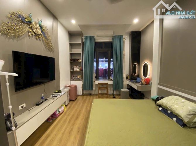 bán nhà Phân Lô Thái Hà, Đống Đa, Kinh Doanh Ô tô tránh DT 35m, 5 Tầng, MT 3.6m - 4