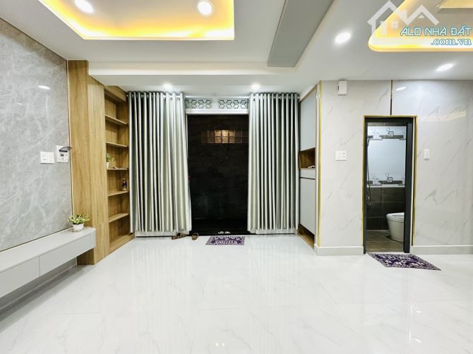 Nhà Phú Nhuận - 43m2 - 4 tầng 5PN - 10m ra mặt tiền xe hơi tránh - Đoàn Thị Điểm - 8,3 tỷ - 4