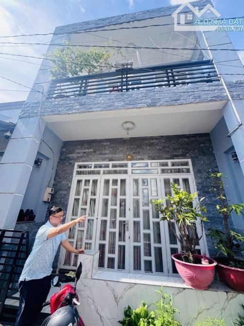 Bán nhà 2 tầng đường Thới An 13 phường Thới An Q12, dt 63m²(4,3*14) . Giá 3,7tỷ - 4