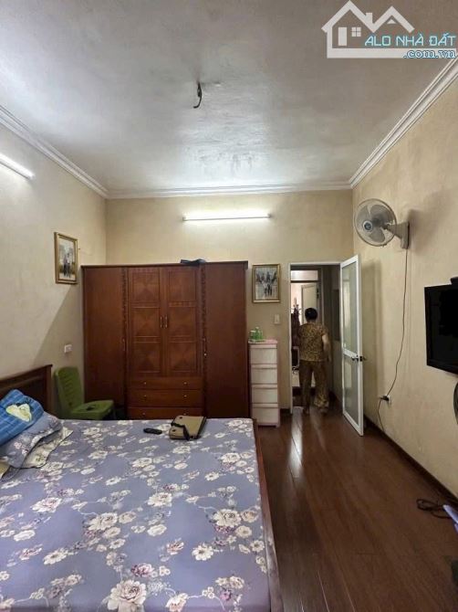 bán nhà Ngõ Hoàng Hoa Thám, Ba Đình DT 38m, 4 Tầng, MT 3,9m 🧧 gia 9 tỷ - 4