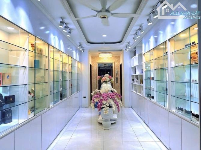 Bán nhà  Thái Thịnh siêu đẹp ngõ thông kinh doanh phân lô, gara 7 tầng thang máy 62m giá - 4