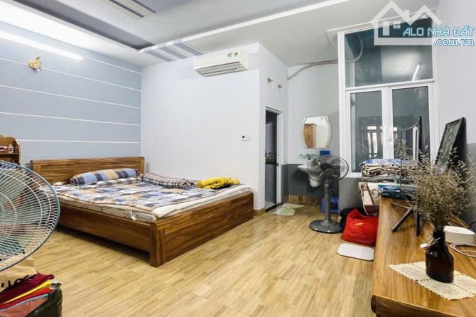 Bán nhà hẻm xe hơi, Trương Thị Hoa, Quận 12, 64 m² (4.5m x 14m) - Giá 6.5 tỷ TL - 4