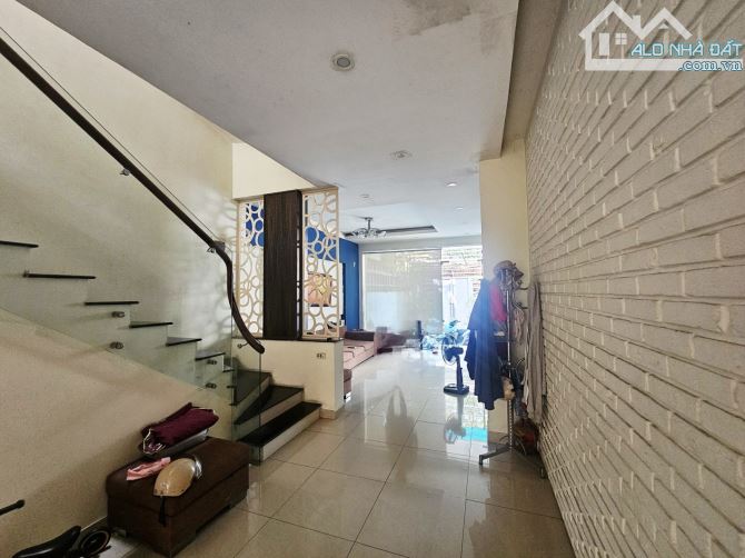 Bán Nhà Âu Cơ, Tây Hồ, ÔTô Tránh, Hàng Xóm Lotte Mail, DT 110M2, MT 4.2M, Chỉ 17 Tỷ - 4