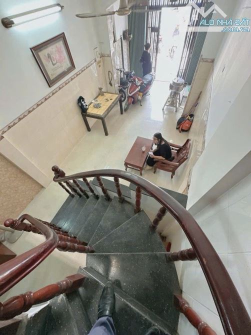 💥KHU BẮC HẢI - ĐẤT THÁNH - P.6 - TÂN BÌNH - GIÁ: 5,9 TỈ - 38M2 - 4 TẦNG ĐÚC - 4 PHÒNG NGỦ - 4