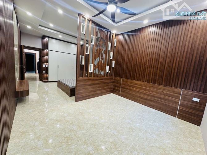 B.Á.N NHÀ MẶT PHỐ ĐAN PHƯỢNG , 138M2, 11 TỶ  , Ô TÔ TRÁNH, FULL NỘI THẤT, KINH DOANH ĐỈNH - 4