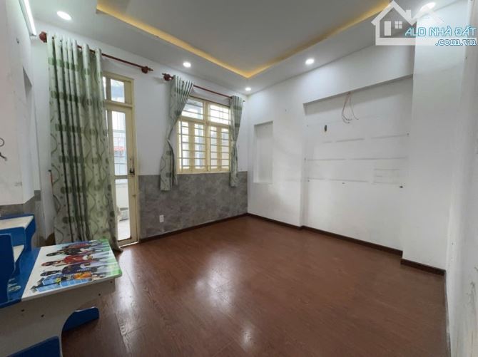 CHỈ 5.2 TỶ – HẺM XE TẢI THÔNG – PHAN HUY ÍCH – 43M² – 3 TẦNG BTCT - 4