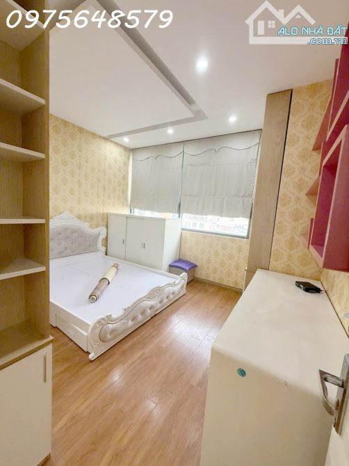Bán chung cư 18T1 Hoàng Đạo Thuý Căn góc 3 ngủ Giá tốt - 3