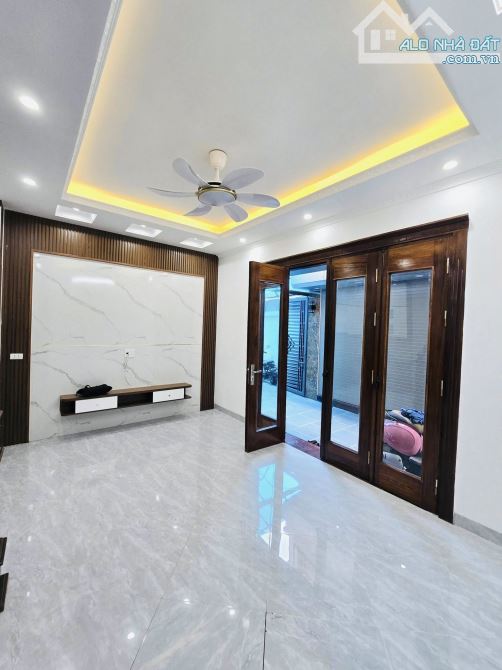 THỤY PHƯƠNG - 31M2 X 5 TẦNG, MT 5.2M - NHÀ MỚI ĐẸP - 1 NHÀ RA PHỐ - FULL NỘI THẤT, 7.5 TỶ - 4