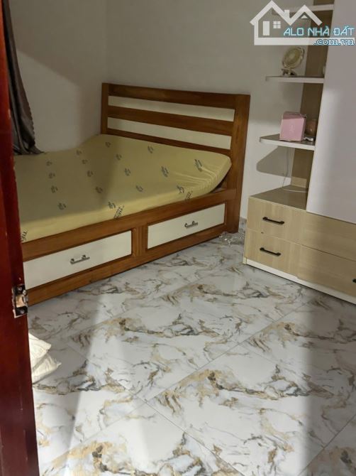 SÁT MẶT TIỀN, KIỆT 3M, NHÀ 2 TẦNG ĐIỆN BIÊN PHỦ.NGANG 6,3M VUÔNG VỨC. - 4