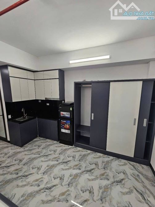 Bán nhà Đào Tấn, Toà Căn Hộ Dịch Vụ 70m2, 7 tầng, 15 pkk, mặt ngõ thông, gần phố giá 19 tỷ - 4