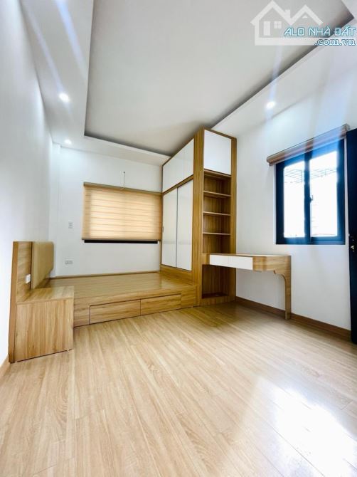 Nhà đẹp Nguyễn Đức Cảnh 2 thoáng, Ô tô đỗ 38m2*5 Tầng full nội thấ - 4