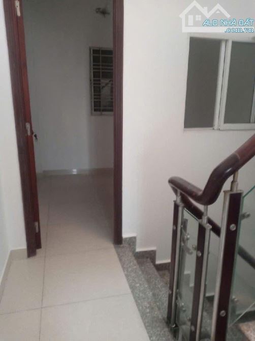 QUẬN 10 ĐƯỜNG ĐIỆN BIÊN PHỦ NHÀ 4 TẦNG BTCT, ĐỦ CÔNG NĂNG, ĐẸP Ở LUÔN. GIÁ CHỈ 6,3 tỷ. - - 4