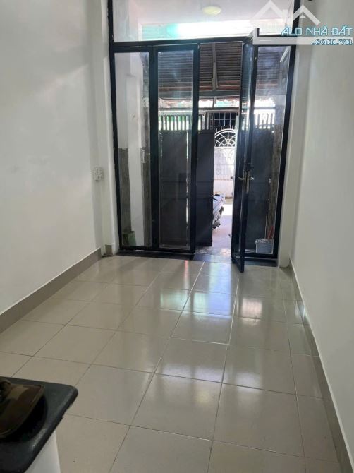 Gần chợ Bà Chiểu NNC Vũ Tùng - Bình Thạnh 4x15m 2PN mới cứng. Giá 13 triệu/ tháng - 4