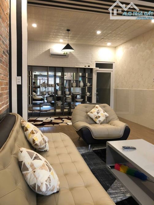 [PHƯỚC BÌNH - ĐỖ XUÂN HỢP, Q9] NHÀ MẶT TIỀN KINH DOANH - 90M2, NGANG 4M - GẤP BÁN - 4