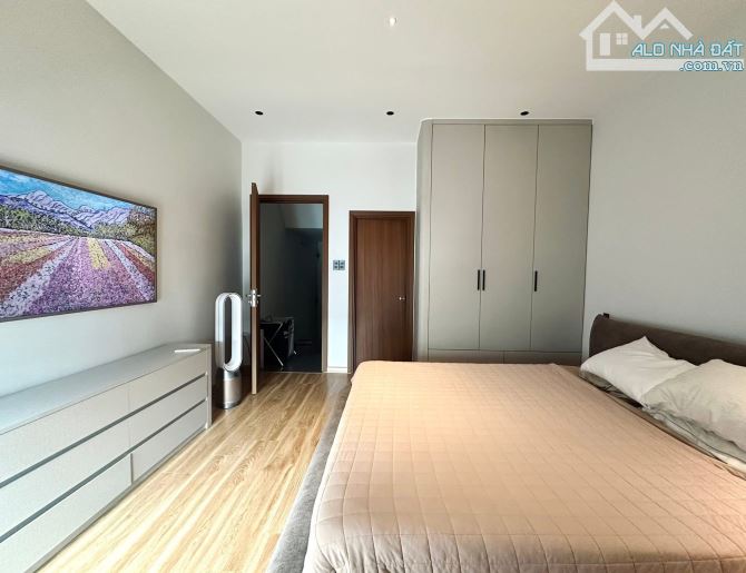 Cần Bán nhà  PHÚ NHUẬN, P8, Đ. HOÀNG VĂN THỤ - NHÀ ĐẸP HIỆN ĐẠI 5 tầng - 4