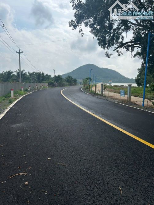 Bán Đất 2.85 Hecta 2 Mặt Tiền View Hồ Núi Đất, Tân Tiến, La Gi - 4