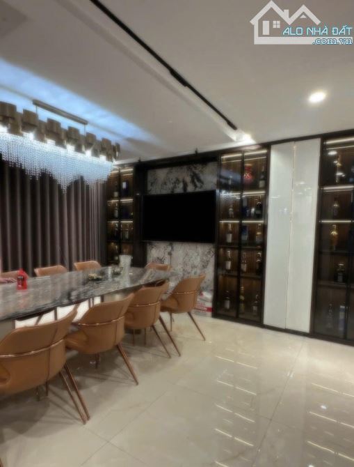 Biệt thự Việt Hưng, gara, thang máy, 6 tầng, 63m2, full nội thất xịn, 18 tỷ - 4