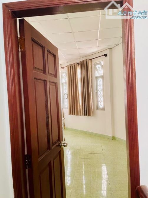 Bán nhà 3 tầng đẹp 26m² (3.5x7.5), Âu Cơ, gần Lạc Long Quân, Bình Thới, chỉ hơn 4 tỷ - 4