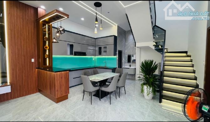NHÀ ĐẸP 2 TẦNG – HẺM XE HƠI 6M -THỚI TAM THÔN, HÓC MÔN–FULL NỘI THẤT – DIỆN TÍCH 92M2 - 4
