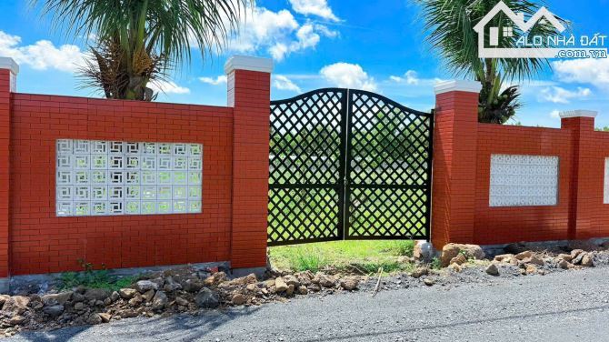 🌿 Đất nền 661m² TT Phước Hải – View đẹp, rào cổng kiên cố, cách biển 5km, chỉ 2.58 tỷ/lô - 4
