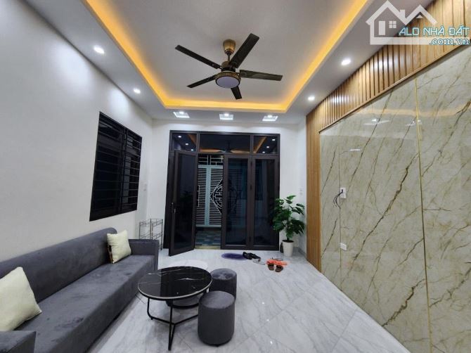 NHÀ ĐẸP NGÔ QUYỀN - LA KHÊ – 35m² x 5T – DÂN XÂY CHẮC CHẮN – NGÕ RỘNG THOÁNG – Ô TÔ ĐỖ CỬA - 4