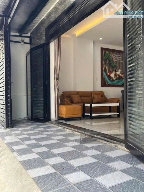 BÁN NHÀ MỚI 1 TRỆT 3 LẦU HẺM ÔTÔ TRƯƠNG CÔNG ĐỊNH TP-VT, 43,3M2 GIÁ 4,9 TỶ - 4