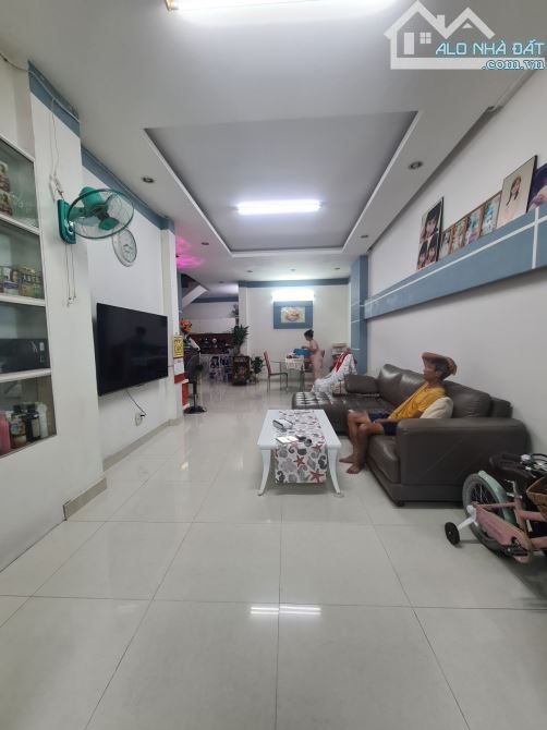 SIÊU PHẨM NHÀ HIẾM – LÊ ĐẠI HÀNH, TTQ11 – HẺM XE HƠI – KHU VIP GIÁ CHỈ 10.5 TỶ TL - 4
