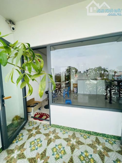 GIÁ NHỈNH 8 TỶ - SIÊU PHẨM HIẾM– Lê Văn Quới + DT Gần 100m² + 4 TẦNG 1/ - 4