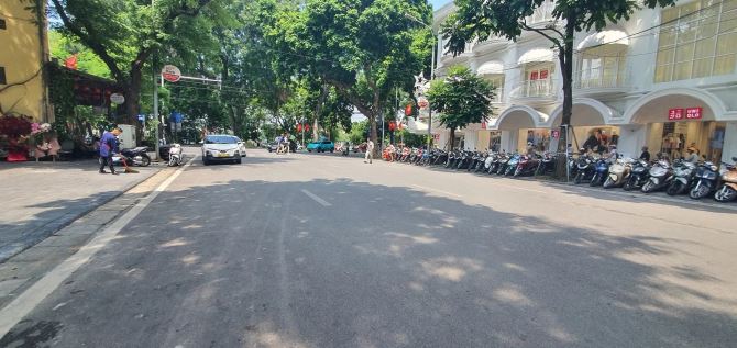 Mặt phố Bà Triệu Hoàn Kiếm 105m 5T 180 tỷ vỉa hè kinh doanh đỉnh - 4