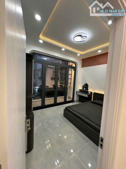 6.35 tỷ - bán nhà sát MT Phan Văn Trị gần Bà Chiểu - DT 5mx7m- 3PN full NT - 4