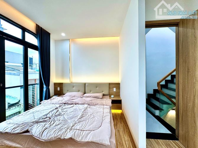 Bán Nhà Bình Thạnh - 4 Tầng - Ngay Bà Chiểu - Sát Q1 - Full Nội Thất - Chỉ 6.48 Tỷ - 4