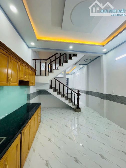 Cần bán nhà Dĩ An – 68m² thổ cư – Đường Lê Hồng Phong – 3 tỷ 7 - 4