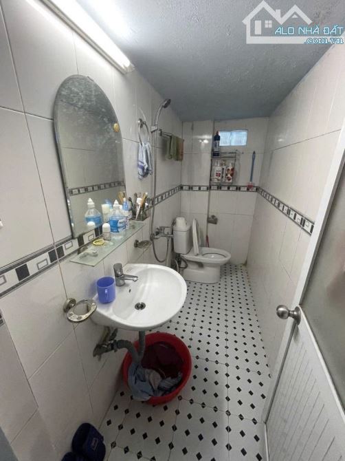 CỰC KỲ HIẾM ! TRẦN CUNG - NGHĨA ĐÔ - OTO - KINH DOANH - 33m2 x 5 Tâng - 9.6 tỷ - 4