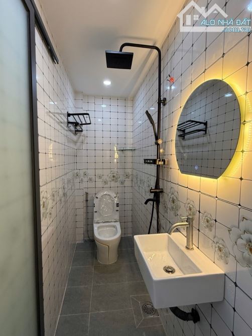 🔥🔥 HIẾM NHƯ HOA HẬU, CỐNG LỠ TÂN BÌNH, 32 M2, 2 TẦNG, 2 PHÒNG NGỦ. GIÁ: 4,75 TỶ🔥🔥 - 4
