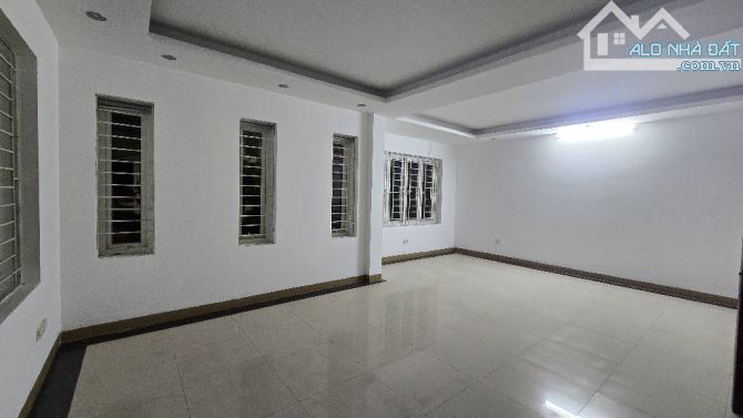 BÁN NHÀ PHỐ NÔNG QUỐC CHẤN, VĂN KHÊ HÀ ĐÔNG_MẶT PHỐ LỚN KIINH DOANH ĐA DẠNG_136M_33 TỶ - 4