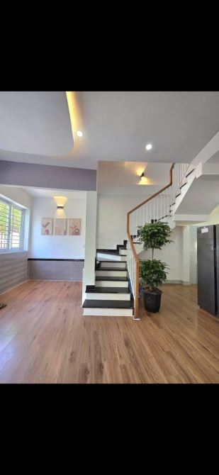 GẤP BÁN CĂN NHÀ 3 TẦNG XÂY MỚI FULL NỘI THẤT CÁCH ĐƯỜNG CHÍNH 20m GIÁ CHỈ 4,Xx tỷ! - 4