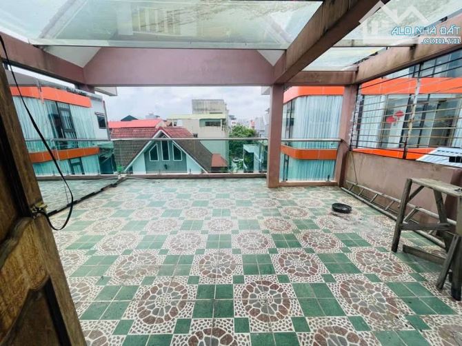 NGUYÊN CĂN VẠN PHÚC - NHÀ ĐẸP CÓ HẦM Ô TÔ - 4