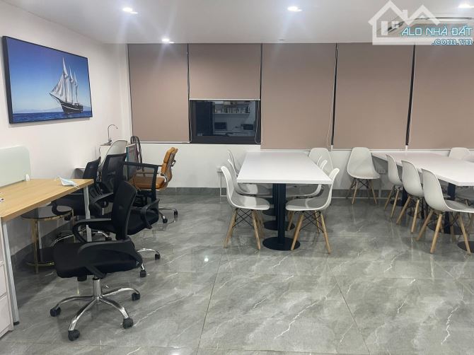 BÁN TOÀ VĂN PHÒNG TRẦN THÁI TÔNG 125m2x9T THANG MÁYxMT 8.1m - 89.9 TỶ - HẦM - KINH DOANH