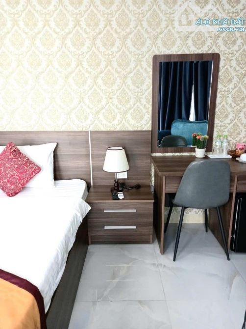 Bán Khách sạn 6 tầng Góc 2 mặt tiền đường Võ Văn Kiệt, View trọn Công viên. - 4