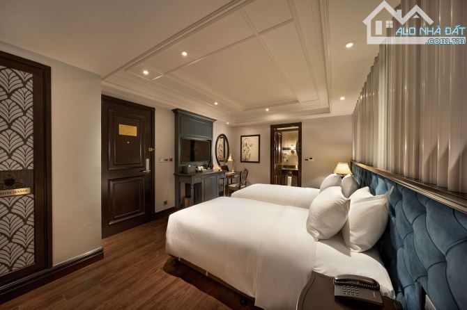 Bán khách sạn mặt phố Hàng Bông, Hoàn Kiếm chỉ hơn 200 tỷ, DT 300m2, XD 14 tầng Vip - 5