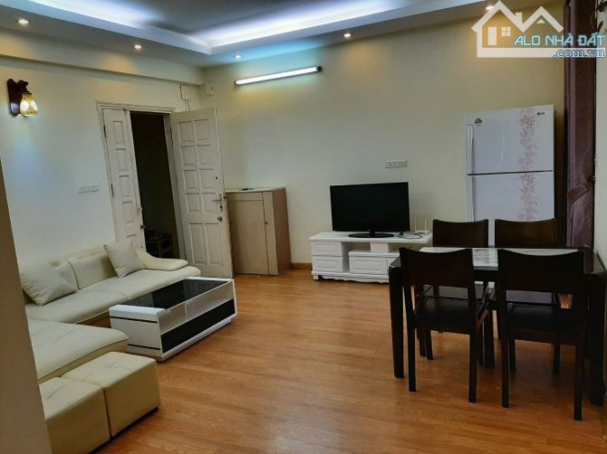 cho thuê chung cư 137 Nguyễn Ngọc Vũ, Trung Hòa. 80m2, 2 phòng ngủ, đủ đồ 13 triệu - 5