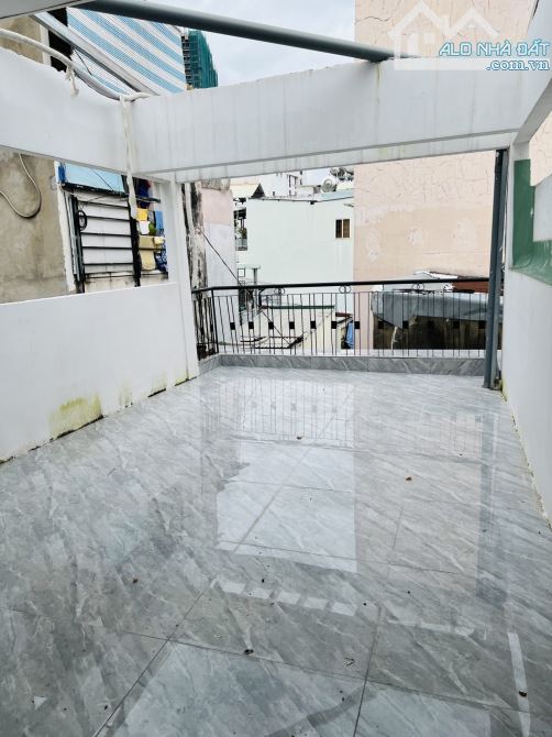 Rượu Mao Đài Phố Tây – Nhỏ nhưng sang, vị nồng đậm, quý hiếm → Nhà 4 tầng BT chỉ hơn 5 tỷ. - 5