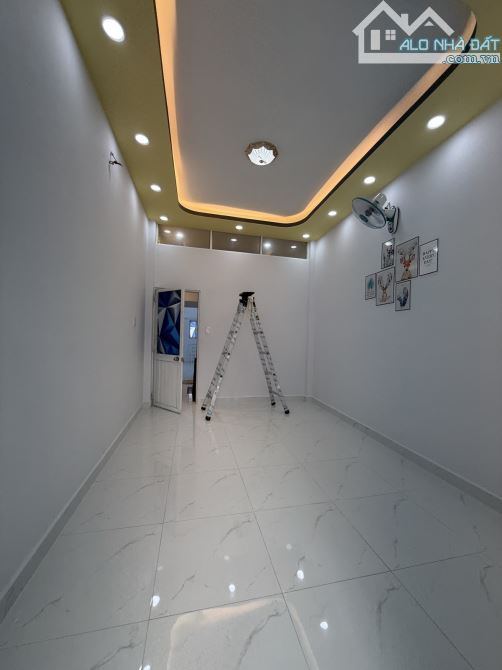 💥🏠Gấp bán, Nhà mới keng,Gần mặt tiền, Gò Gốm, Quận 6,39m2, 2tầng, giá hạt dẻ, nhỉnh 3 tỷ - 5
