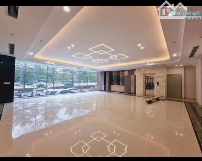 Cần bán nhà mặt phố Phạm Văn Đồng 8tầng thang máy full nội thất. - 5